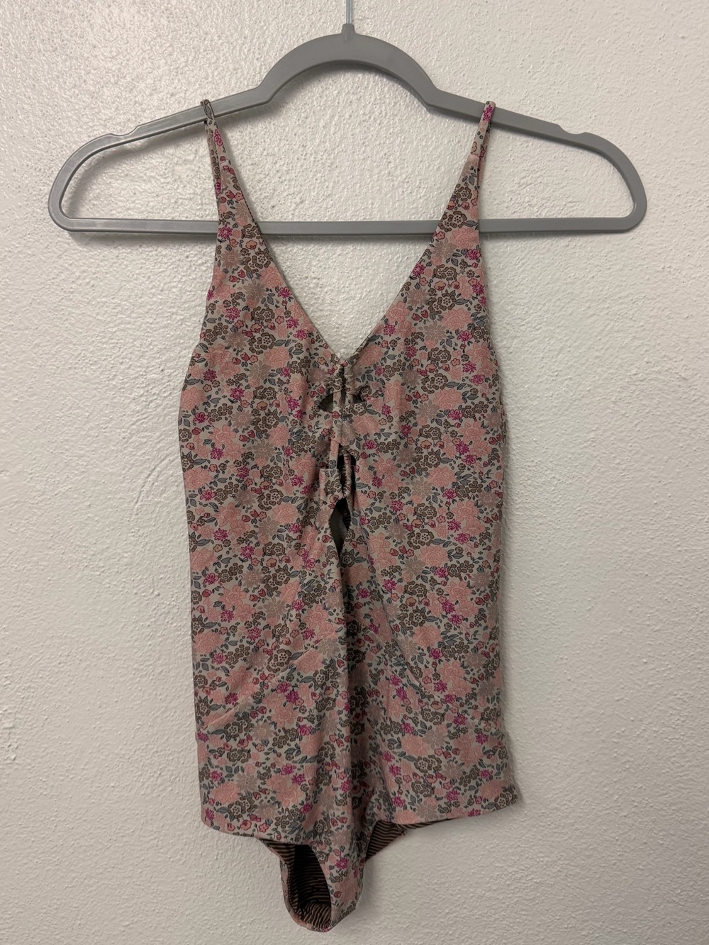 BNWT🌸Acacia Swimsuit